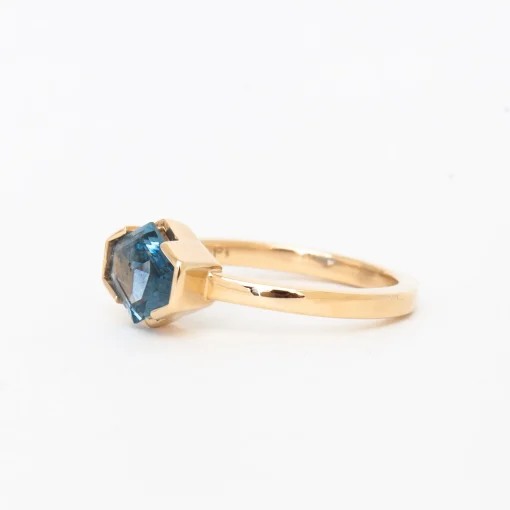 1.47 ct Hexagonal Montana Sapphire Solitaire