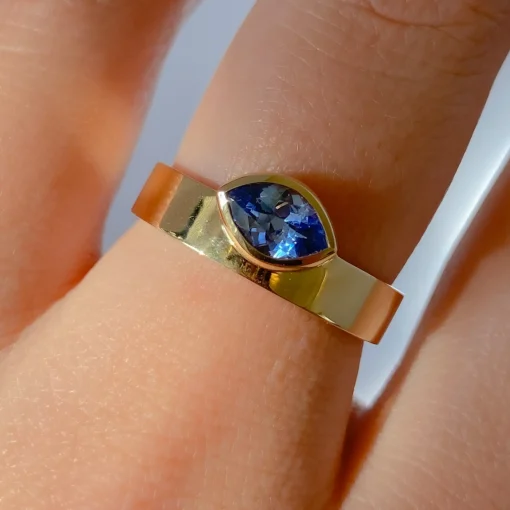 0.81 ct Marquise Sapphire Monolith Ring