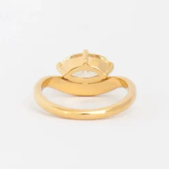 1.52 ct Oval Diamond Piscine Ring