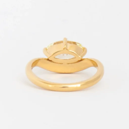 1.52 ct Oval Diamond Piscine Ring