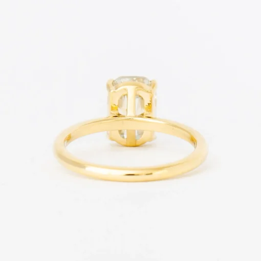 2.50 ct Scissor-cut Diamond Coursiere Ring