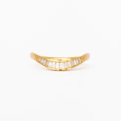 Curved Baguette Diamond Wedding Band