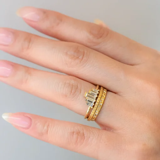 Engraved Geometric Pattern Wedding Band