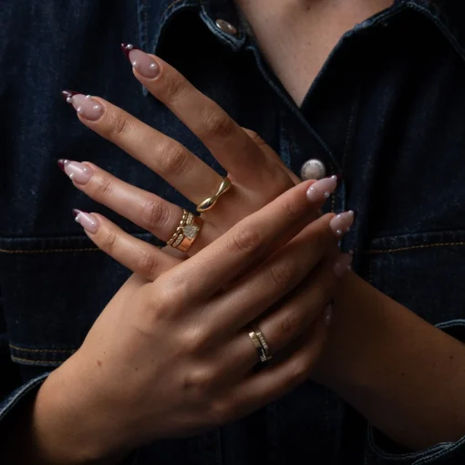 Figure Ring
