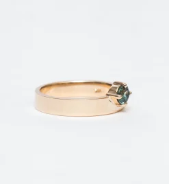 Limited Edition Round Gradient Sapphire Monolith Ring
