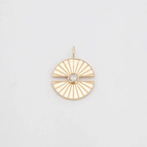 Luce Amulet