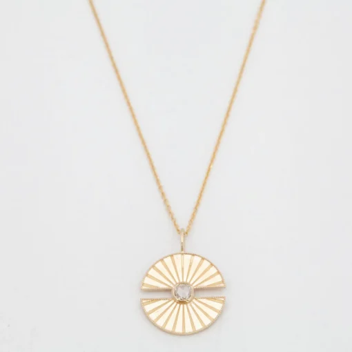 Luce Amulet
