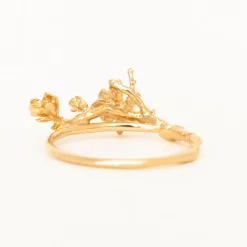 Magnolia on Sleeping Petal Garden Ring