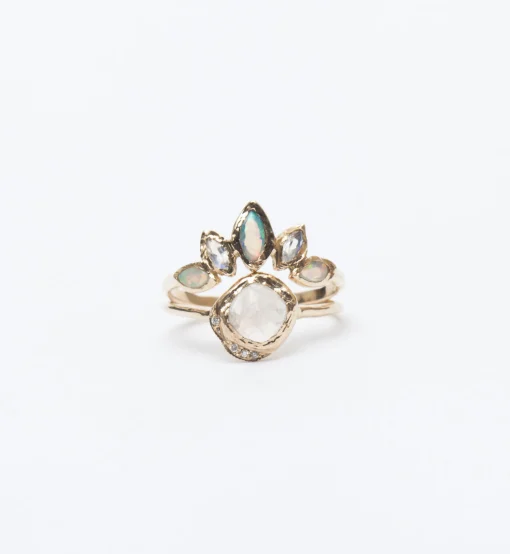 Mini Cove Moonstone Ring