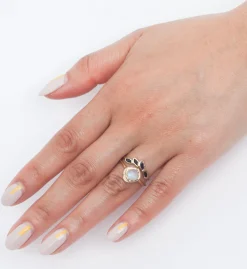 Mini Cove Moonstone Ring