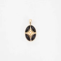Onyx Perrine Amulet
