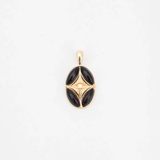 Onyx Perrine Amulet