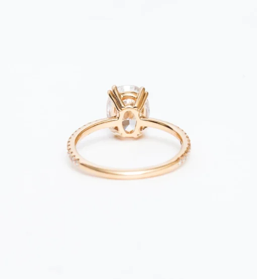 Oval Eleonore Delicate Pavé Ring