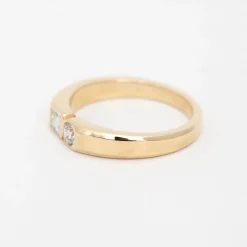 Princess Cut Diamond Dyad Signet Ring