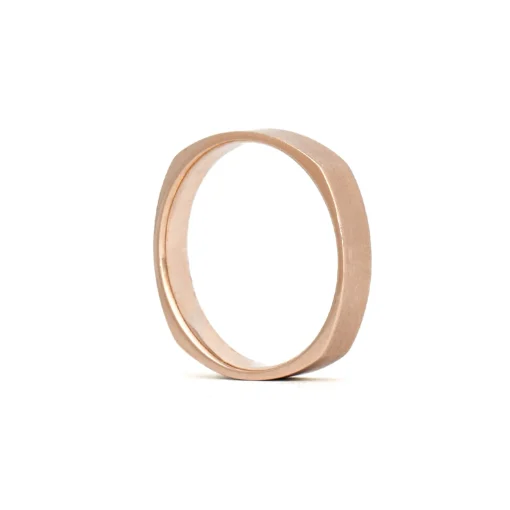 Square 4mm Hammered Band