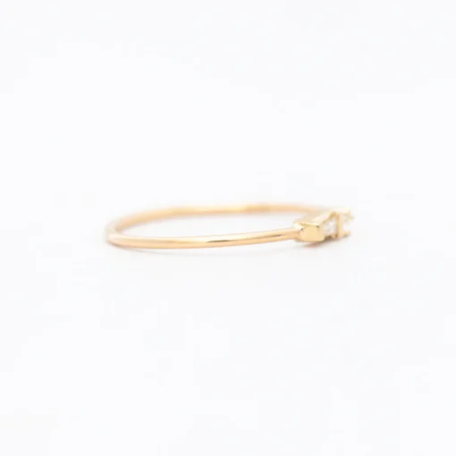 Tapered Baguette and Prong Diamond Ring
