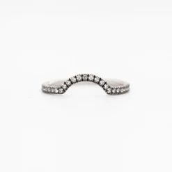 White Diamond Eleonore Pavé Scallop Band