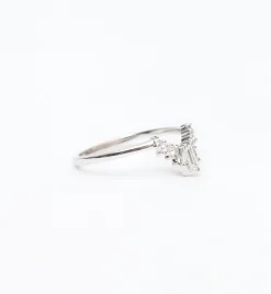 White Gold Triple Baguette Grand Tiara Band