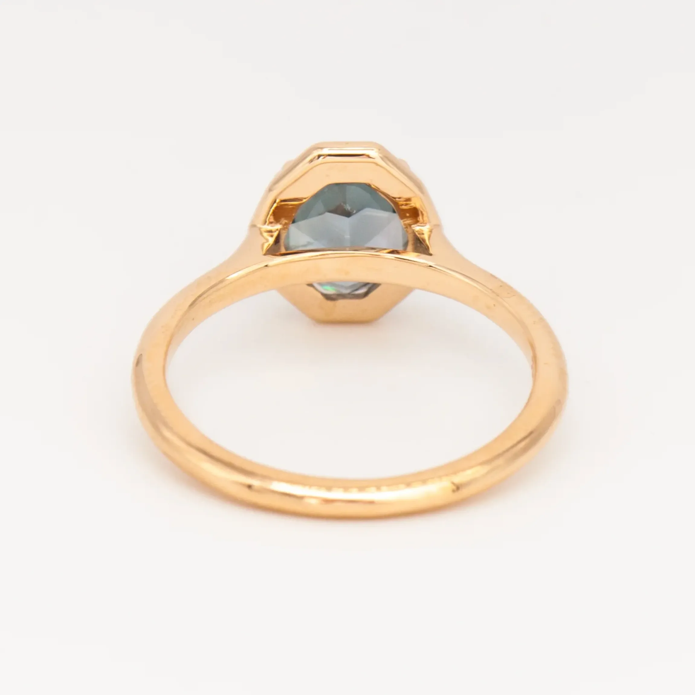 2.06 ct Color-Change Geometric Sapphire Carolyn Ring