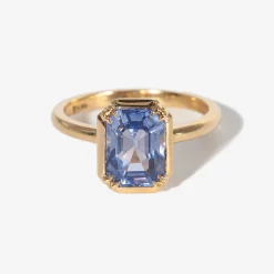 2.77 ct Emerald-cut Sapphire Tableau Ring