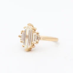 1.54 ct Hexagon Diamond Theda Ring