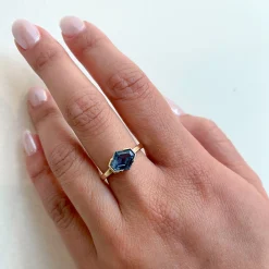 1.47 ct Hexagonal Montana Sapphire Solitaire