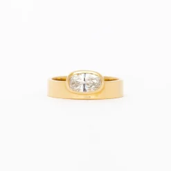 0.90 ct Horizontal Cushion Diamond Monolith