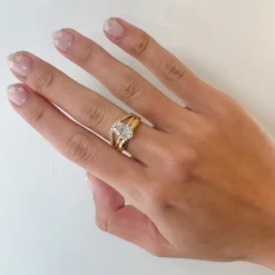 2.00 ct Lab-Grown Oval Coursière Solitaire