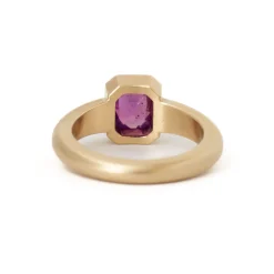 1.15 ct Pink Sapphire Cosmic Solitaire