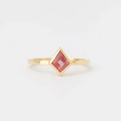 0.60 ct Pink Sapphire Mosaic Stack Ring