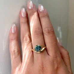 2.48 ct Round Brilliant Montana Sapphire Piscine Ring