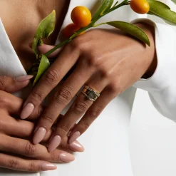 1.87 ct Salt & Pepper Oval Temple Solitaire