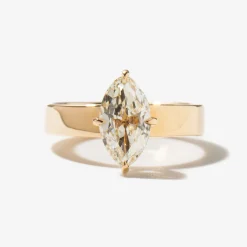 1.52 ct Vintage Moval Diamond Temple Ring