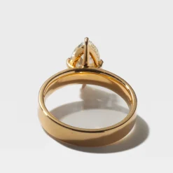 1.52 ct Vintage Moval Diamond Temple Ring