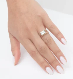 Aquamarine Floating Ring