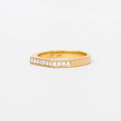 Carre Cut Diamond Band