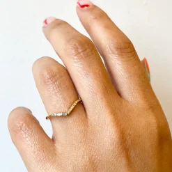 Chevron Wedding Ring with Baguette Diamonds