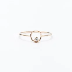 Circle Prong Diamond Ring