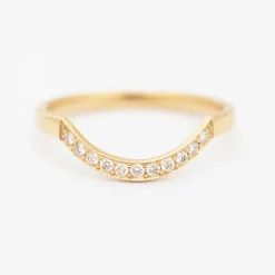 Diamond Dusted Curve Band