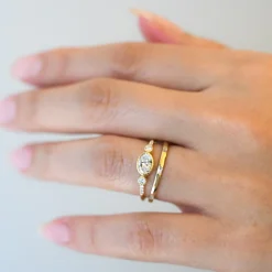 Diamond Reese Equilibrium Ring