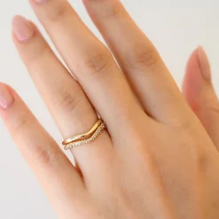 Diamond Scale Undine Band