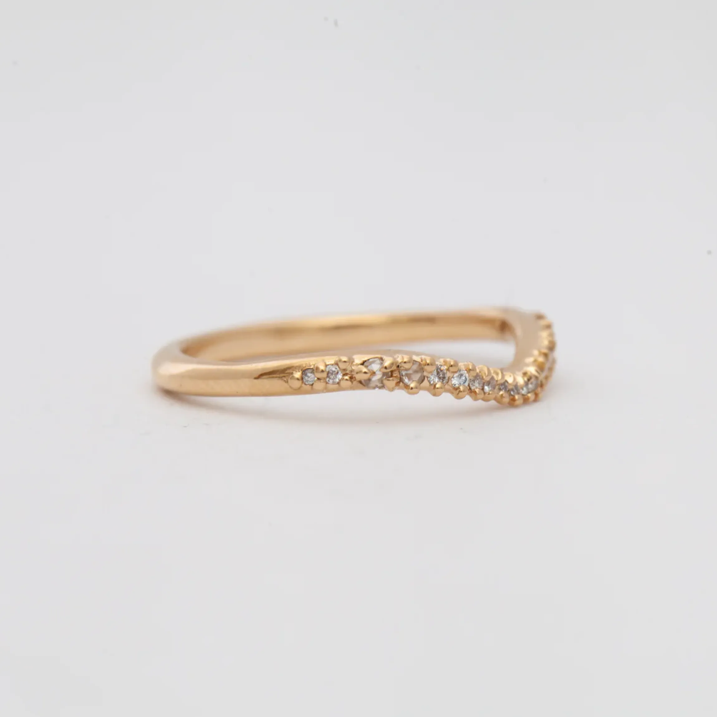 Diamond Scale Undine Band