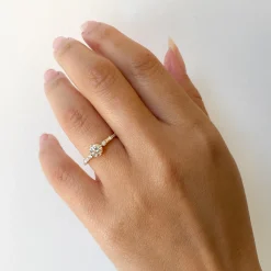 Diamond Solitaire Etude Ring