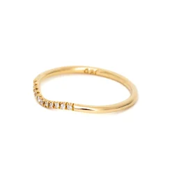 Diamond Sprinkle Arch Ring