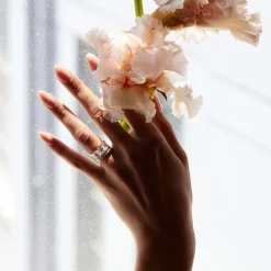 Emerald-Cut Coursière Solitaire