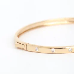 Flush-set Diamond Hinged Bangle