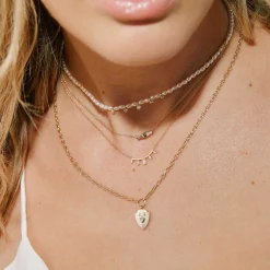 Graduated Baguette Diamond Curved Bar Necklace