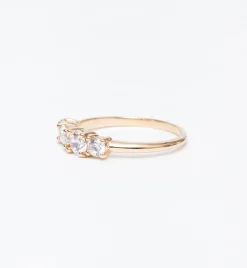Linear Diamond Ring