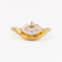 Marquise Diamond Piscine Ring