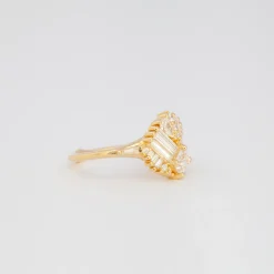 Mirrored Cluster Ring with Asscher Cut Diamond